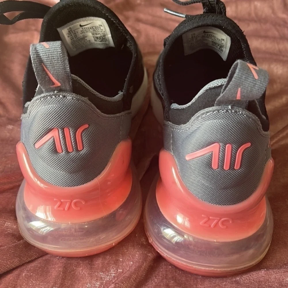 Nike air max 270. Size 6Y
